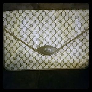 Gucci clutch